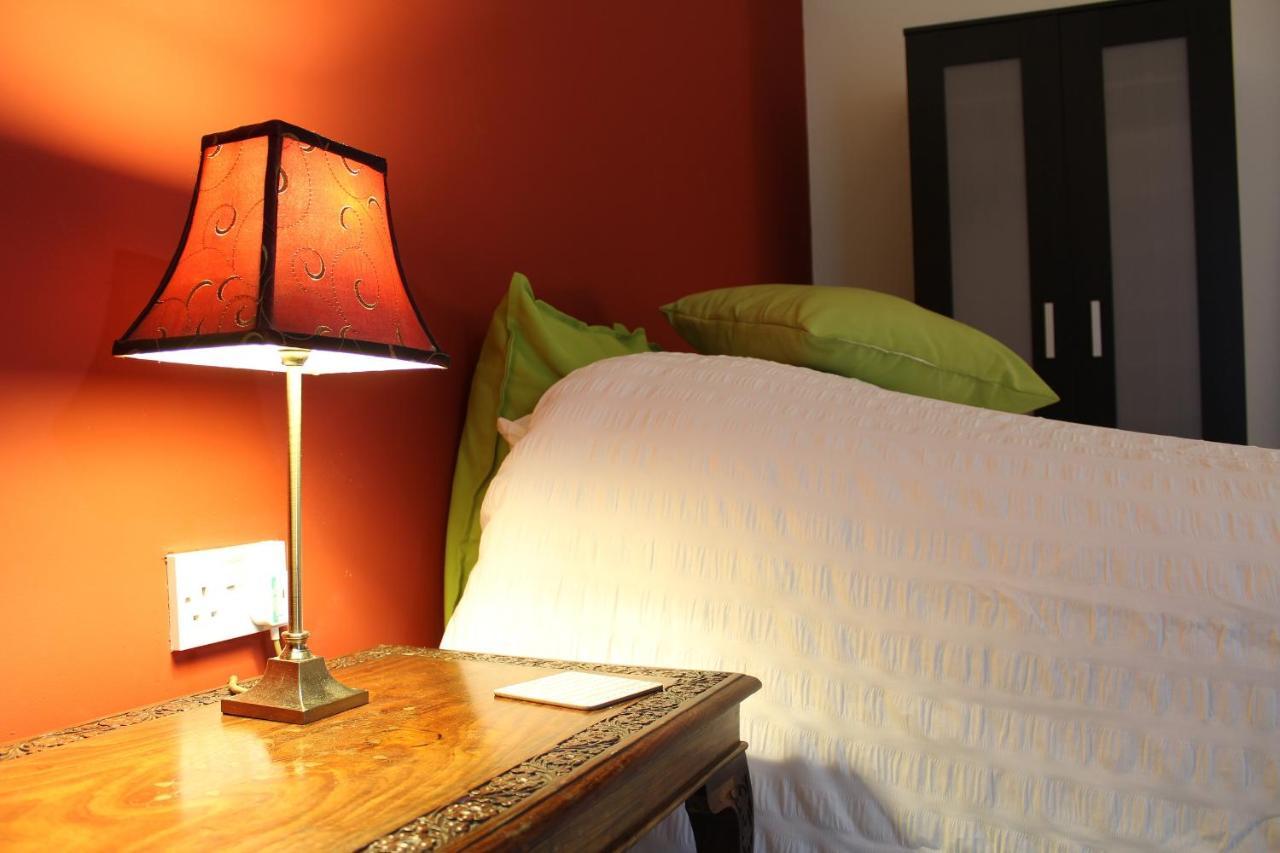 The Lodge B&B @ Cannock Chase Bagian luar foto