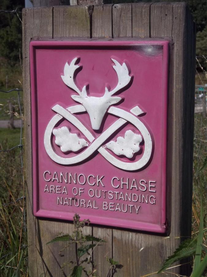 The Lodge B&B @ Cannock Chase Bagian luar foto